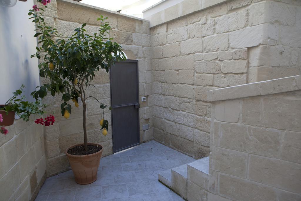 Bed and Breakfast 19Venti à Lecce Extérieur photo