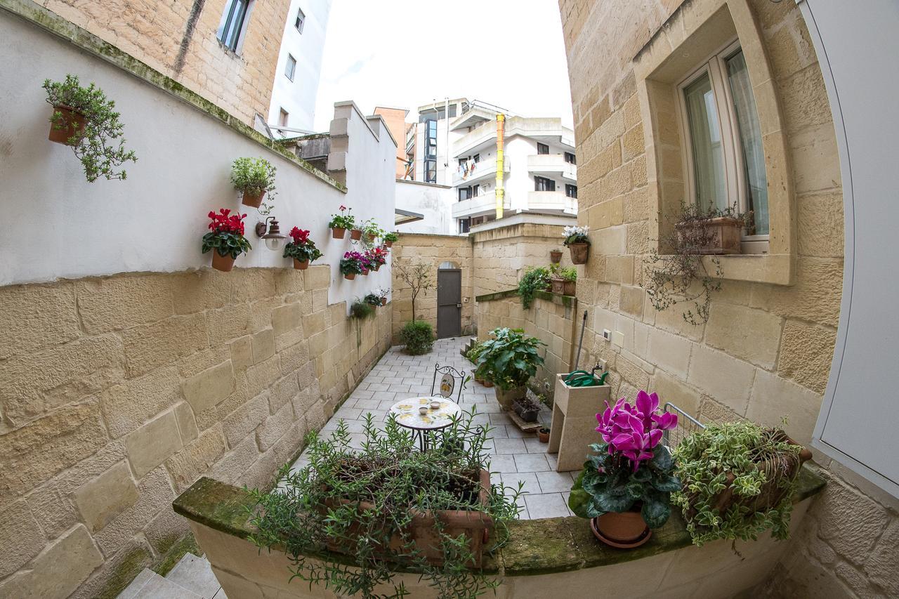 Bed and Breakfast 19Venti à Lecce Extérieur photo