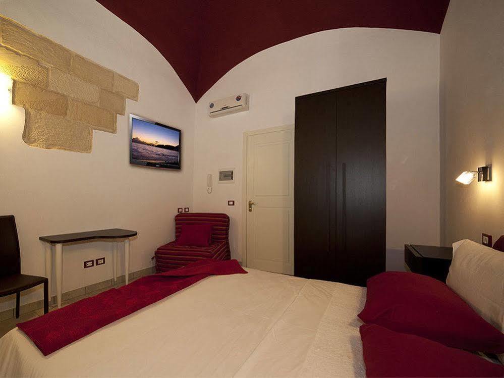 Bed and Breakfast 19Venti à Lecce Extérieur photo