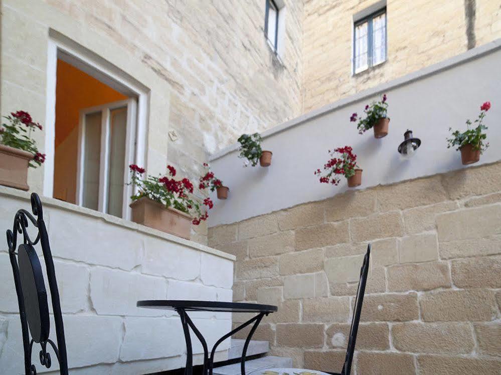 Bed and Breakfast 19Venti à Lecce Extérieur photo