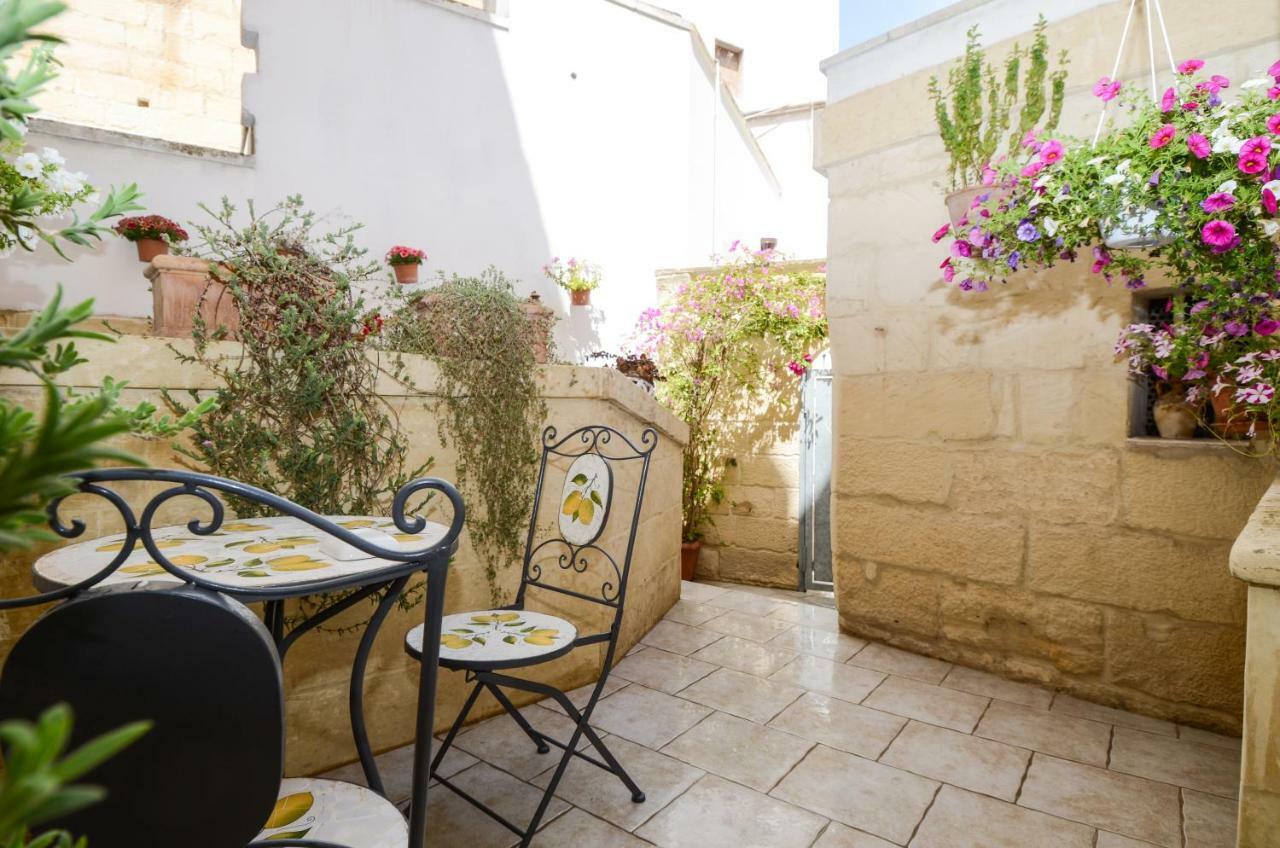 Bed and Breakfast 19Venti à Lecce Extérieur photo